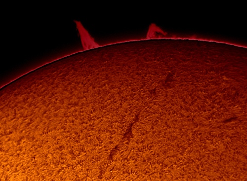 Prominencia solar captada el 25 de junio de 2012 por el amigo manteka  (xn44)