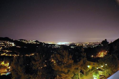 Fantástica vista anoche en Ca n'Armengol (Corbera del Llobregat) - Carlos Astrocorbera
