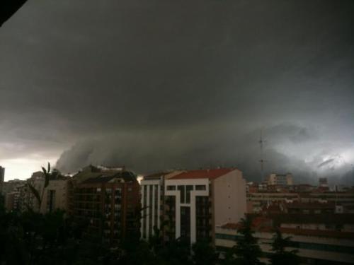 La "super tormenta" que afectó ayer a Albacete ciudad . Foto: Borja Pardo