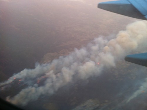 Incendio de La Jonquera visto desde el aire. Imagen por Eli Navarro
